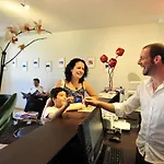 Le Chateau Ricard Lejlighedshotel