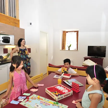 Le Chateau Ricard 3*