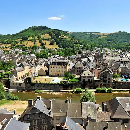 Lejlighedshotel Le Chateau Ricard 3*
