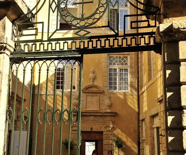 Lejlighedshotel Le Chateau Ricard