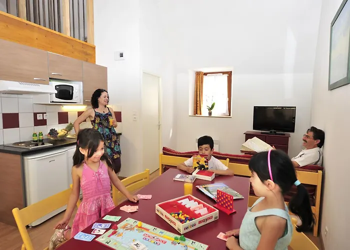 Le Chateau Ricard 3*