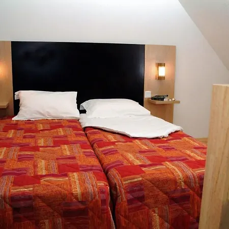 Le Chateau Ricard Apartahotel