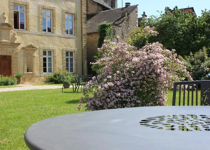 Le Chateau Ricard Lejlighedshotel 3*